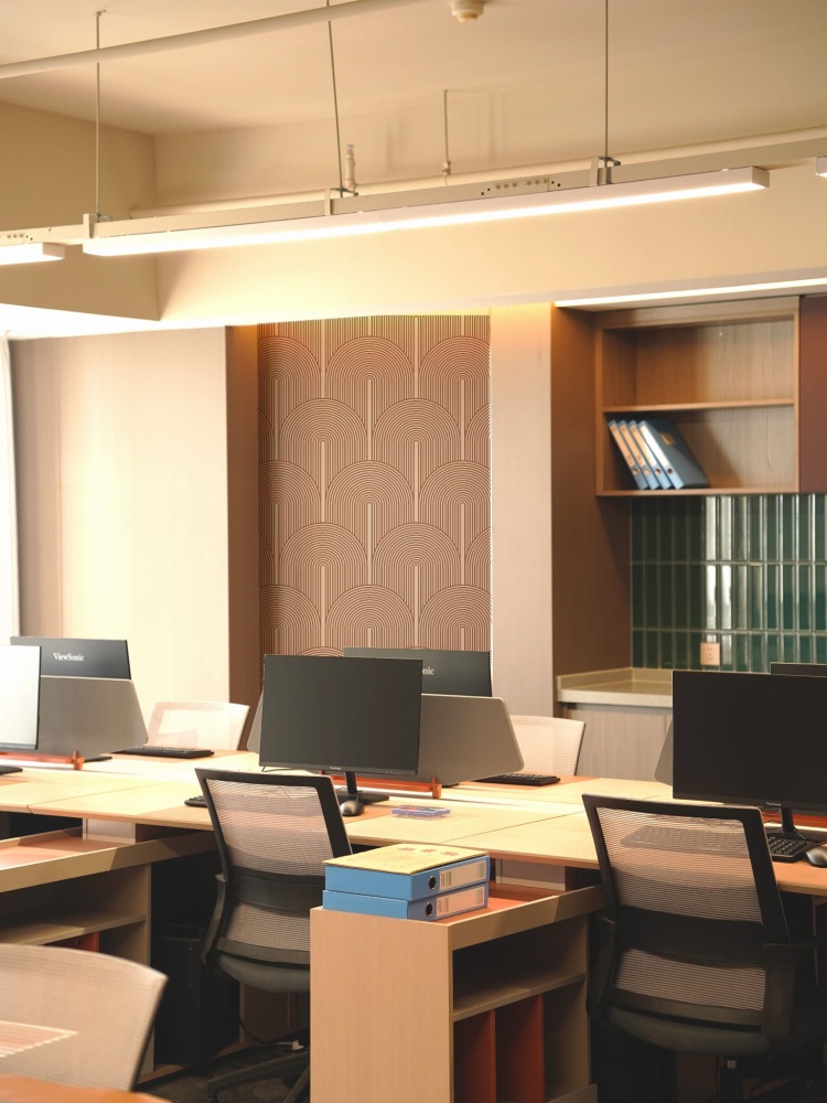 łuki brazowe 1office.jpg