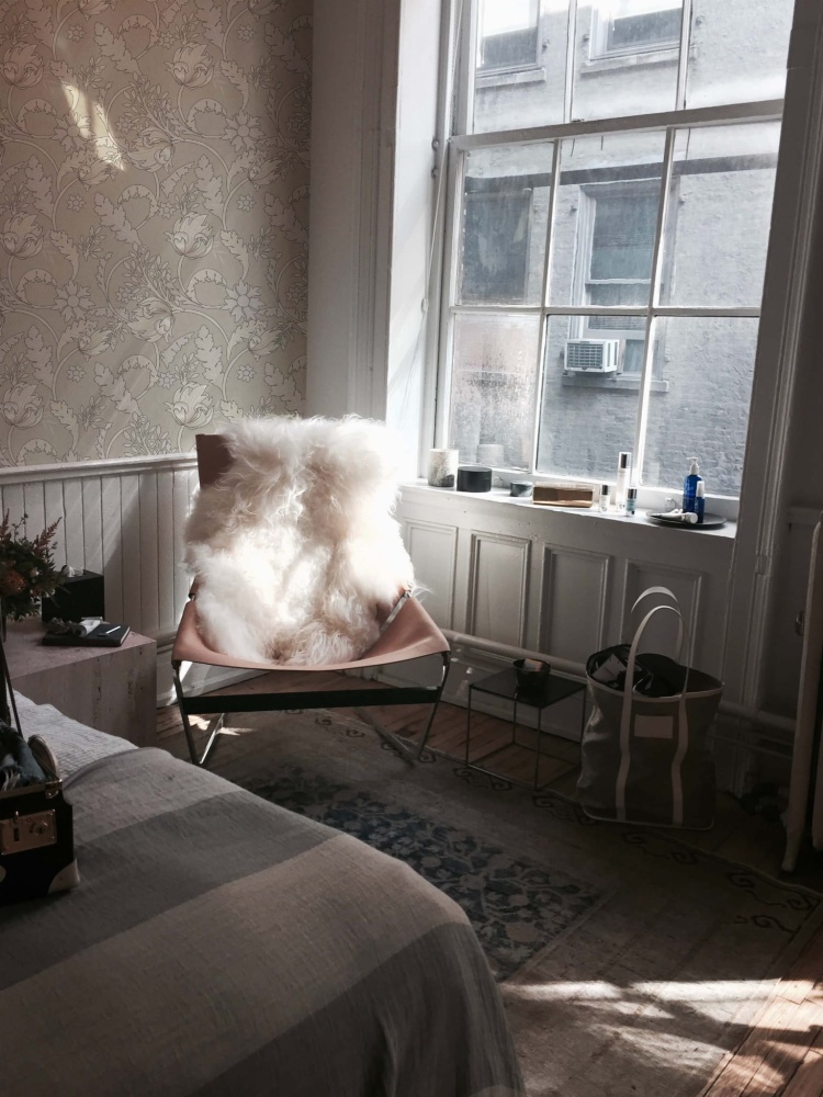 Secesyjne beżowe kwiaty 3.jpg