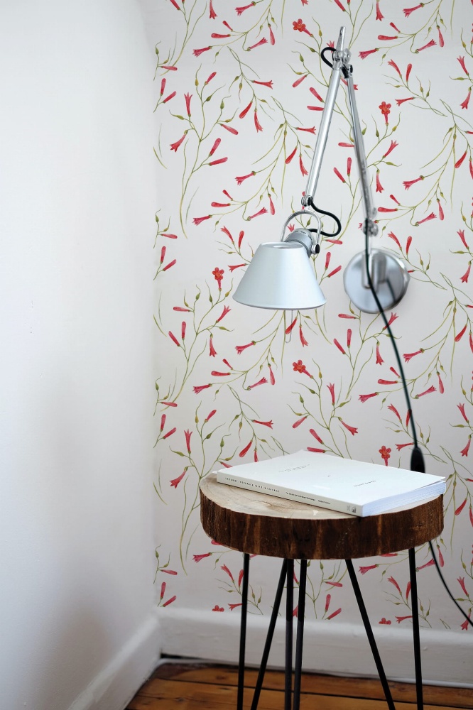 Tapeta-Male-czerwone-dzwonki-4