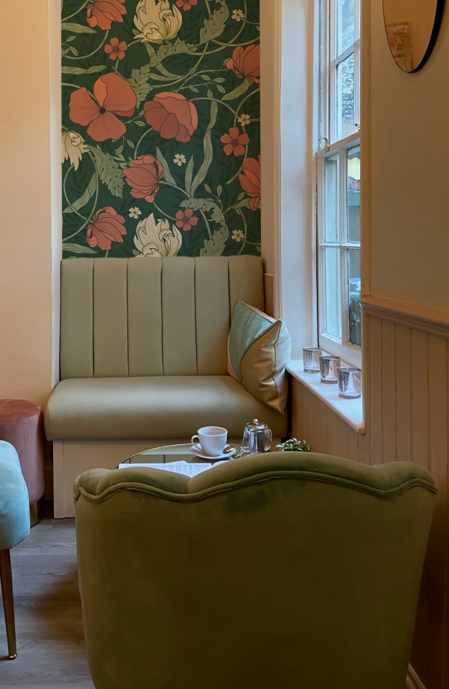 Tapeta-Secesyjne-maki-2